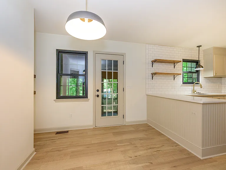 7802 Pinetuck Ln — Photo 7