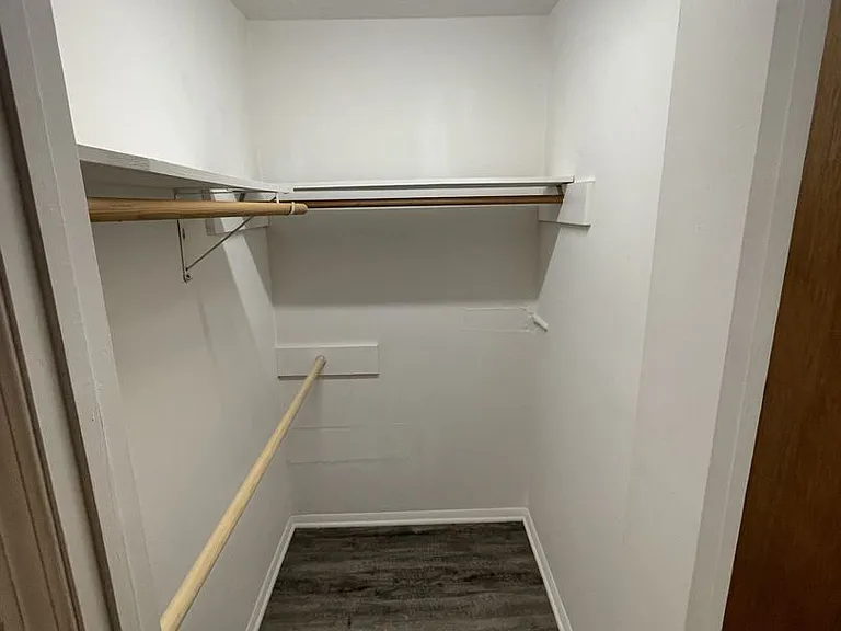 901B Marilyn Dr — Photo 11