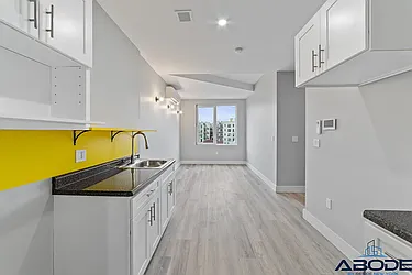 639 East 28th Street