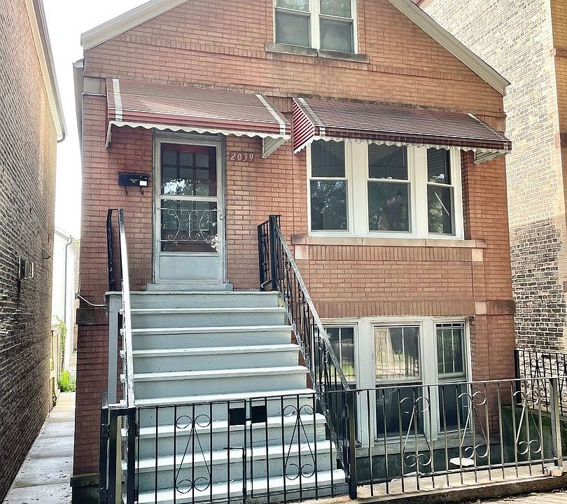 1st image of 2039 W McLean Ave #1