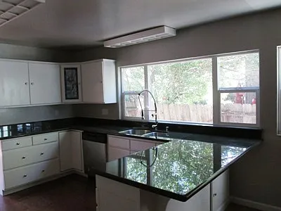 723 Joseph Ct — Photo 9