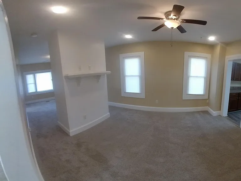 424 Middlesex St — Photo 33