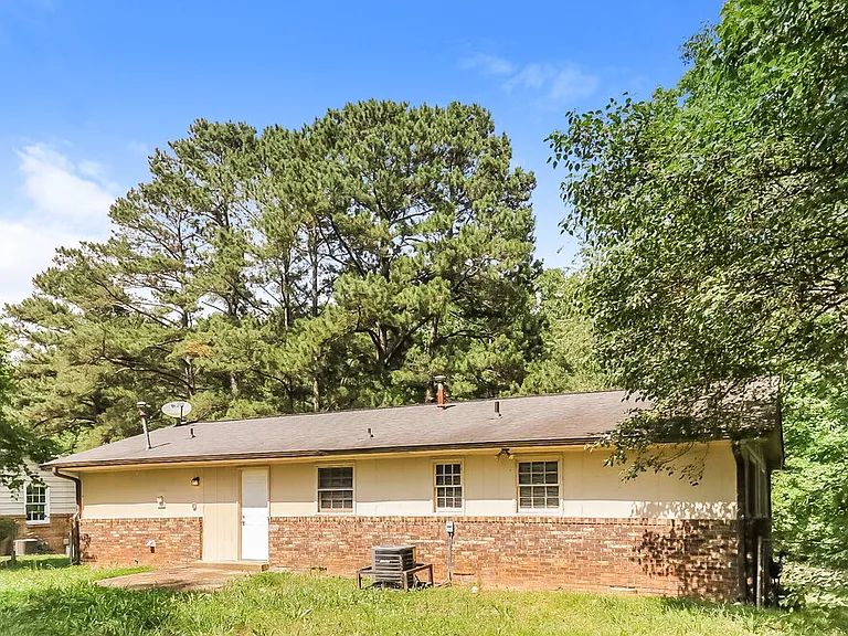 851 Grayson Hwy — Photo 24