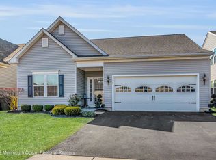 38 Bay Hill Rd, Lakewood, NJ 08701