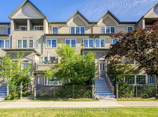188 Bonis Ave #519, Toronto, ON M1T 3W2