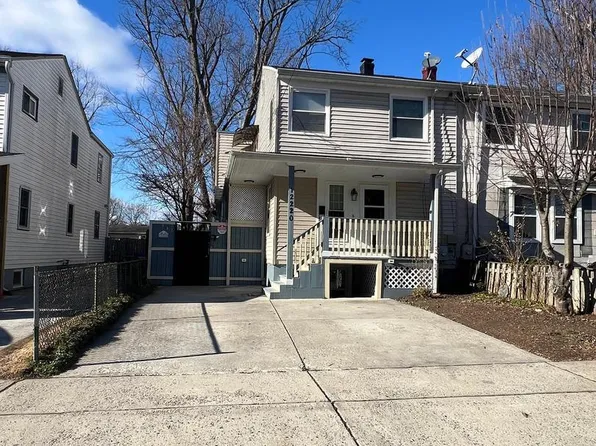 12220 Centerhill St, Silver Spring, MD 20902