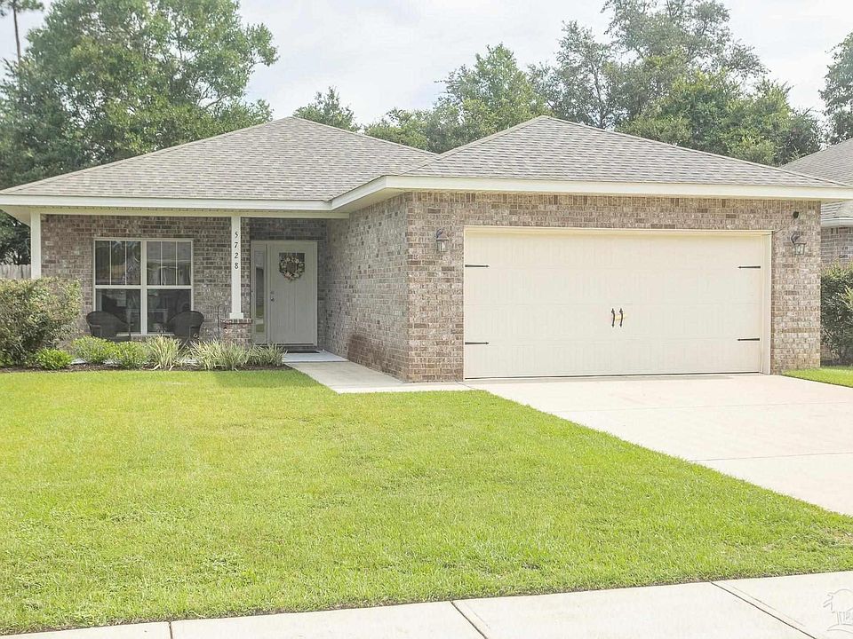1st image of 5728 Blackhorse Cir