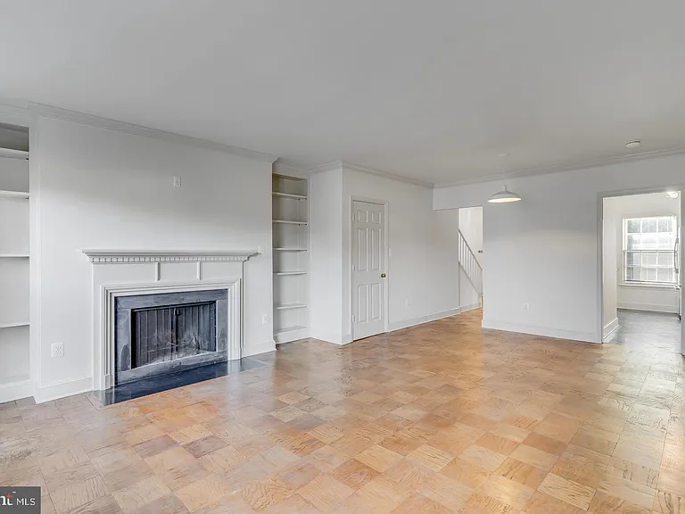 3265A Sutton Pl NW #A — Photo 10