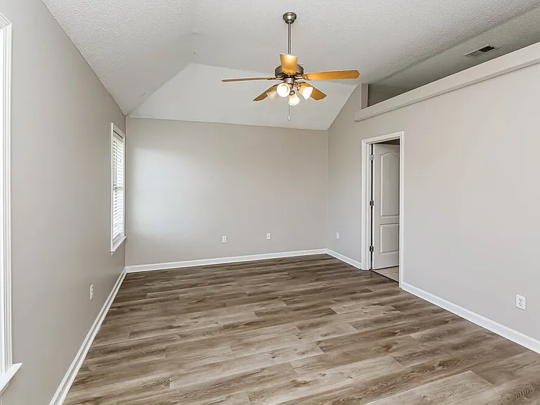 4187 Destin Dr — Photo 9