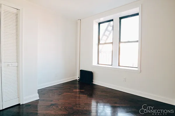 Rented by City Connections Realty | media 19