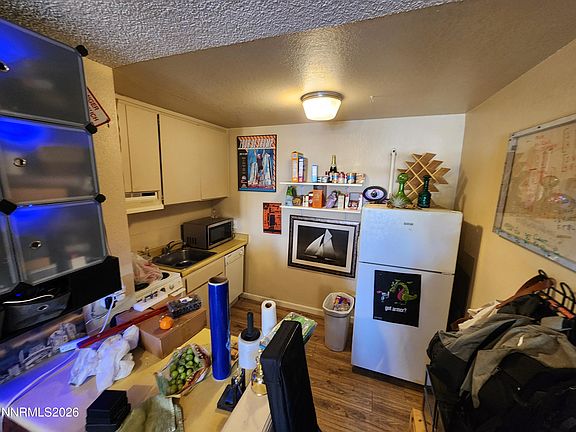 3rd image of 2450 Lymbery St APT 211