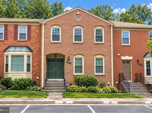 3106 Borge St, Oakton, VA 22124