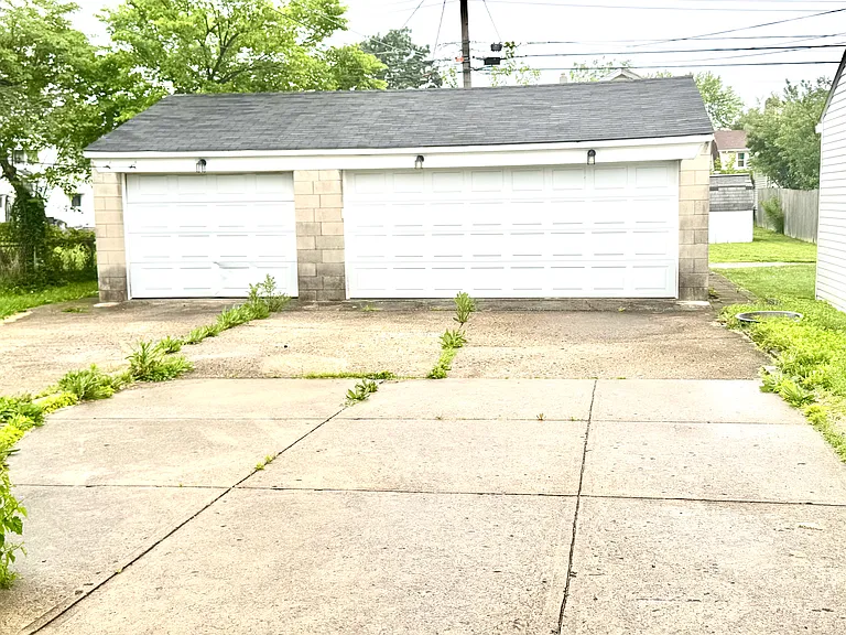 554 Woodbury Ave #2 — Photo 13