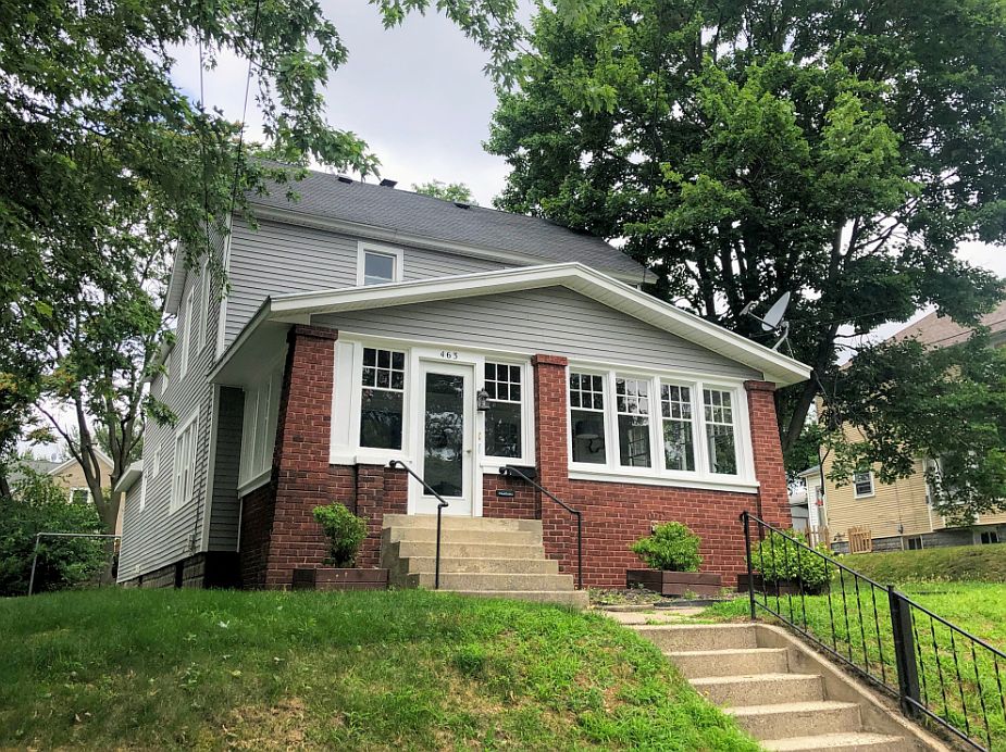 1st image of 463 Houseman Ave NE #1