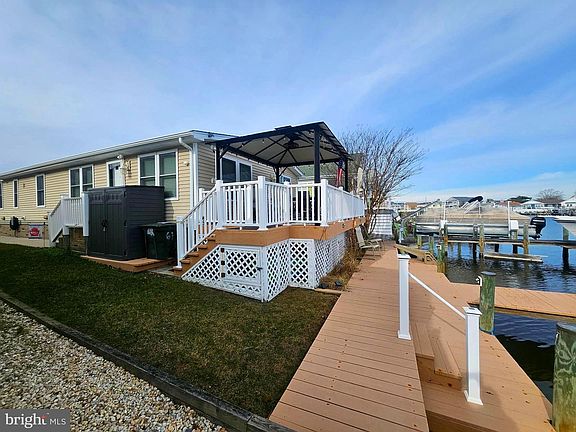 5th image of 632 Gulf Stream Dr