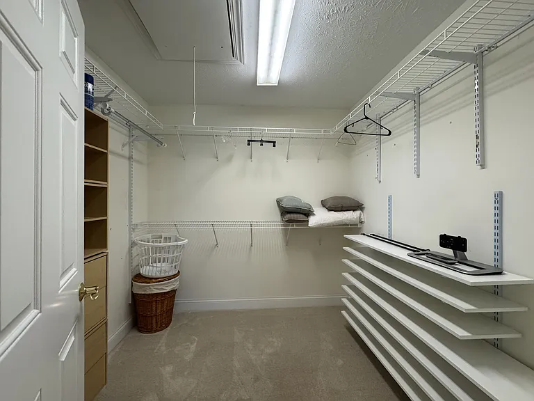 400 Saint Andrews Dr #1 — Photo 10