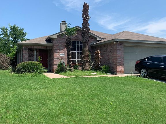 2nd image of 321 Lake Wichita Dr
