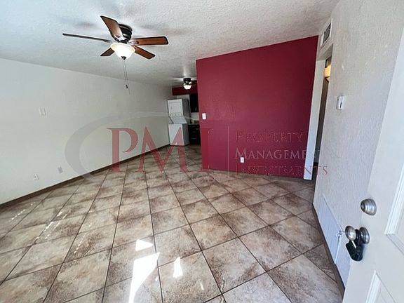 4th image of 3120 Hillrise Dr APT D