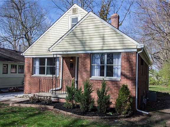 2nd image of 6252 N Norwaldo Ave