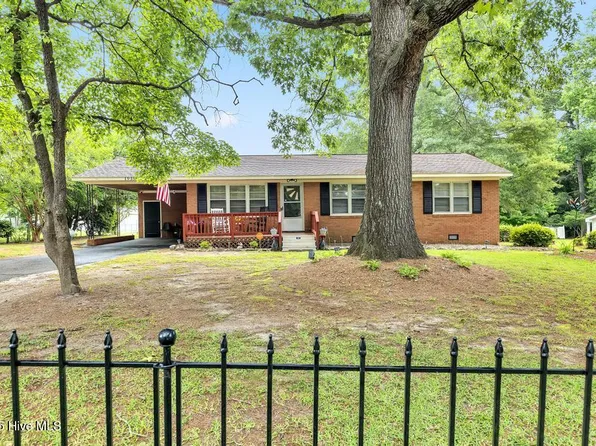 1535 Memory Lane, Kinston, NC 28504