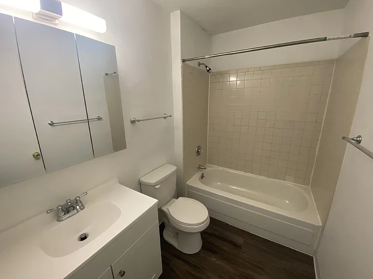 2629 E Uintah St #C — Photo 32