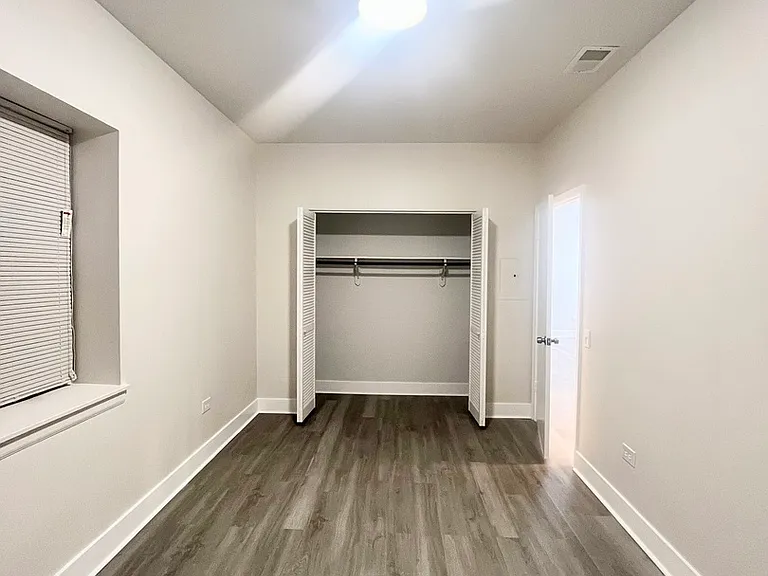 2258 S Sacramento Ave #1 — Photo 10