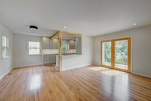 2492 Jay St Photo 1