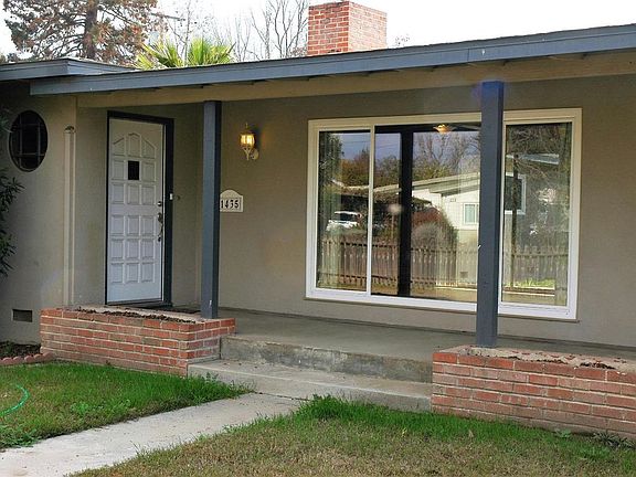 3rd image of 1435 W Howard Ave