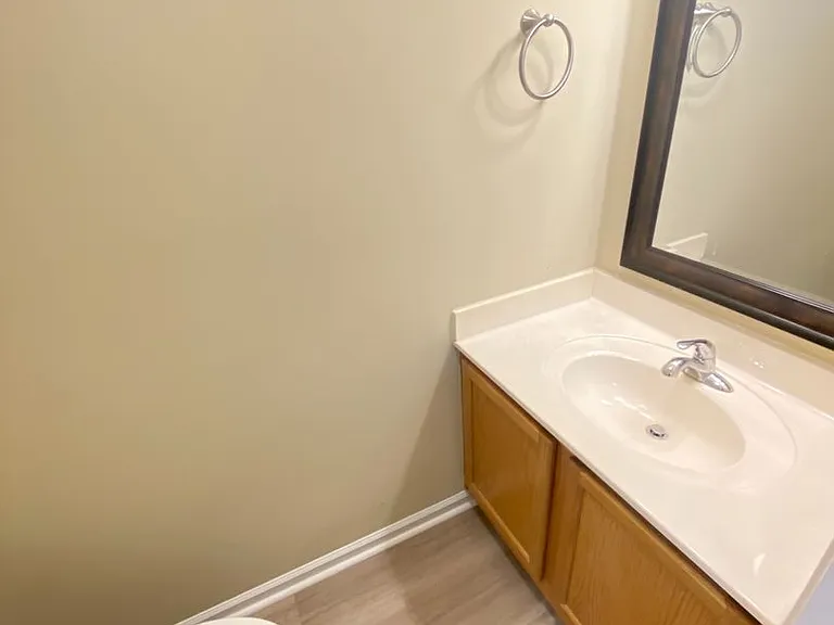 534 Wright Ave — Photo 9