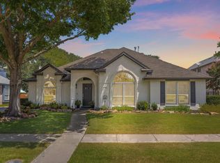 2710 Rochelle Dr, McKinney, TX 75070