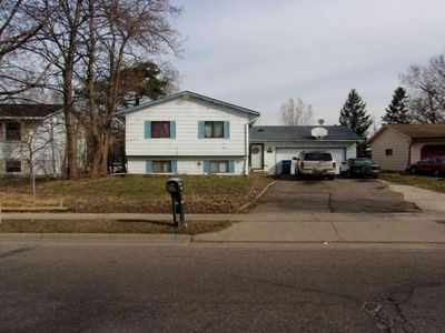 1667 Burns Ave, Saint Paul, MN, 55106