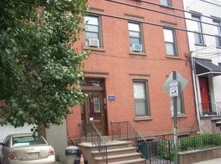815 Bloomfield St, Hoboken, NJ 07030