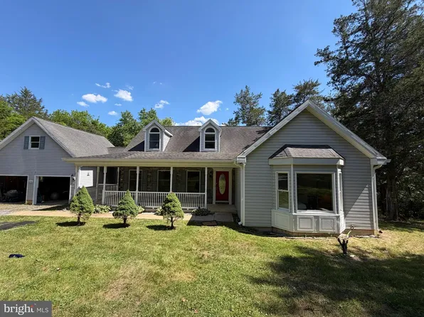 140 Coachman Run Rd, Martinsburg, WV 25404