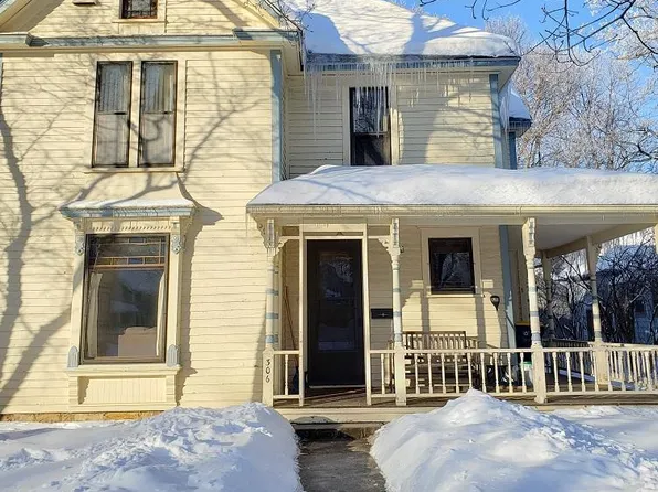 306 Nevada St S, Northfield, MN 55057