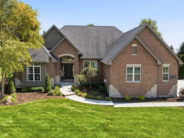 11286 Brighton Oaks Dr, Yorkville, IL 60560