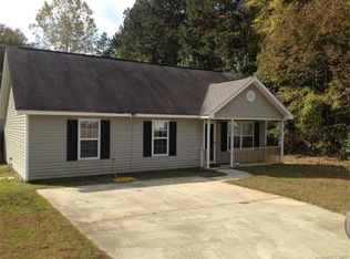 1162 Summit Hills Dr, Charlotte, NC 28214