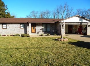 225 High St, Tuscarawas, OH 44682