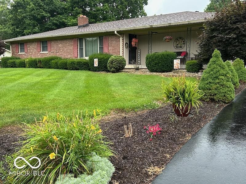 2nd image of 5242 Green Hills Dr