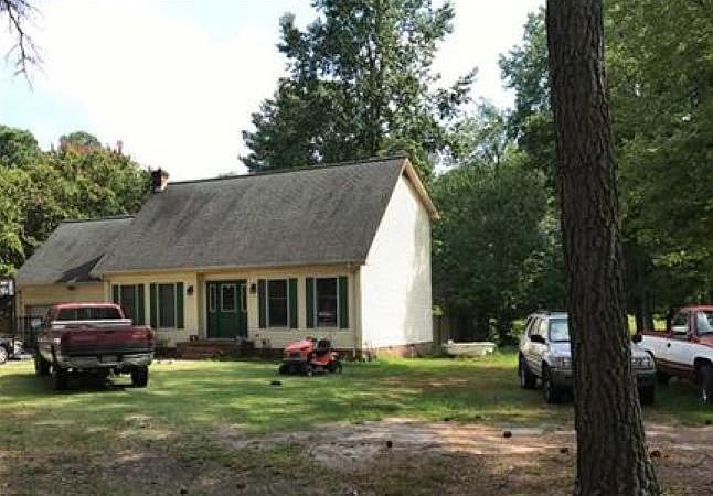 1st image of 2470 Oak Ln