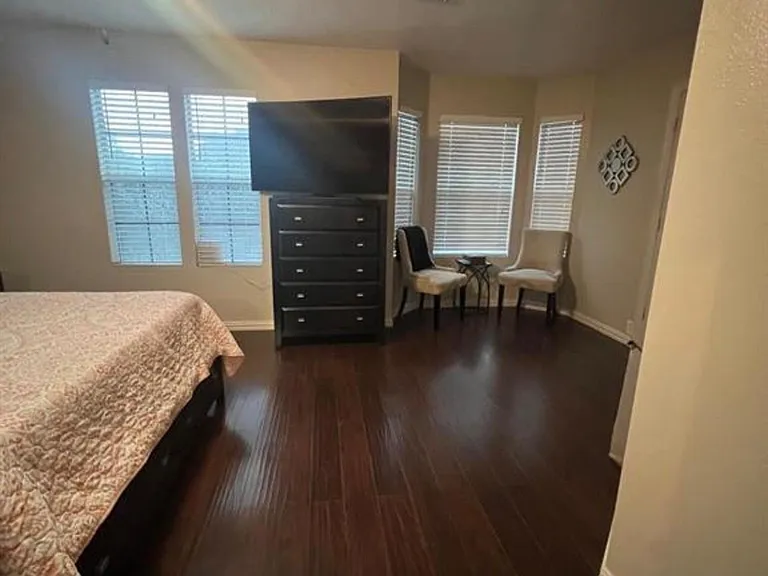 18710 Sandelford Dr — Photo 19