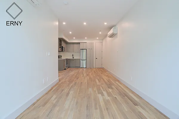 Rented by ERNY LLC | media 5