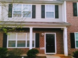 11420 S Grove Dr, Hampton, GA 30228