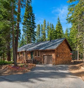 14390 Davos Dr, Truckee, CA, 96161