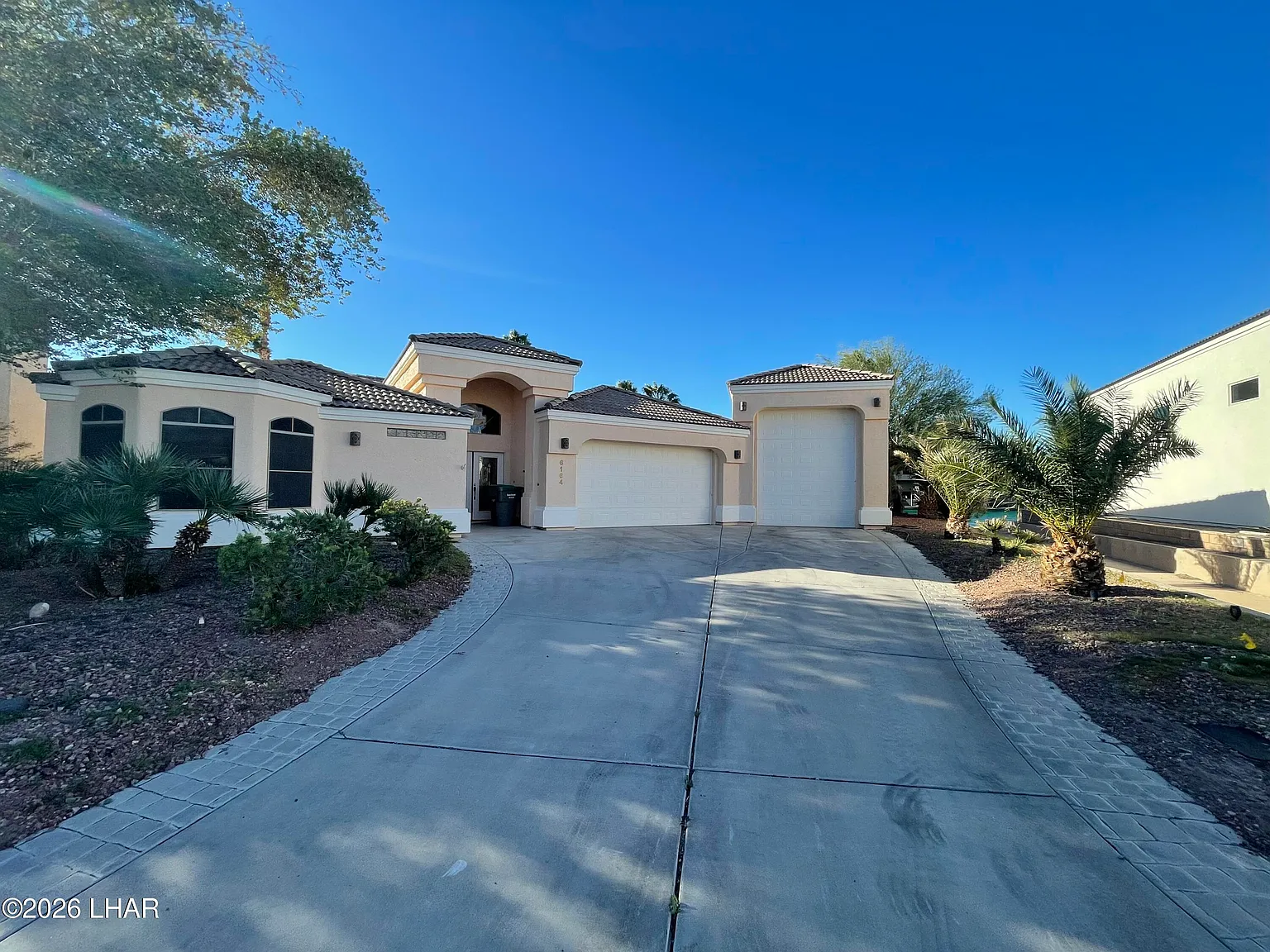 3 bed, 2.0 bath, 2184 sqft, $3,500 — Photo 1