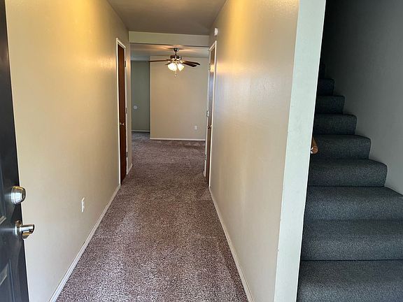 2nd image of 609 Rolling Hills Dr APT D