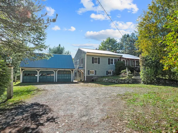 1309 East Pittston Road, Pittston, ME 04345