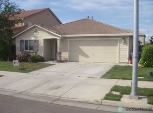 1363 Dynes St, Merced, CA 95348