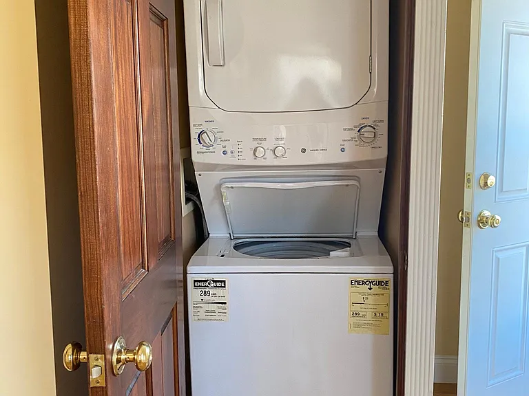 3539 S Emerald Ave #2F — Photo 7