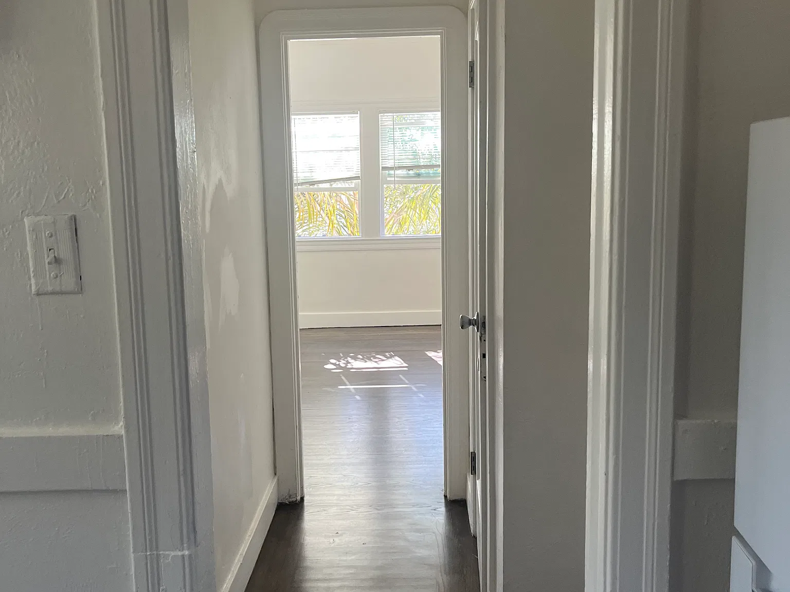 Studio, 350 sqft, $1,650 — Photo 4