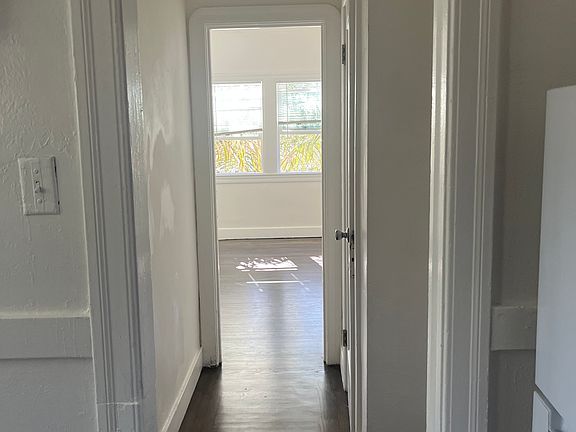 4th image of 1237 Russell St #5